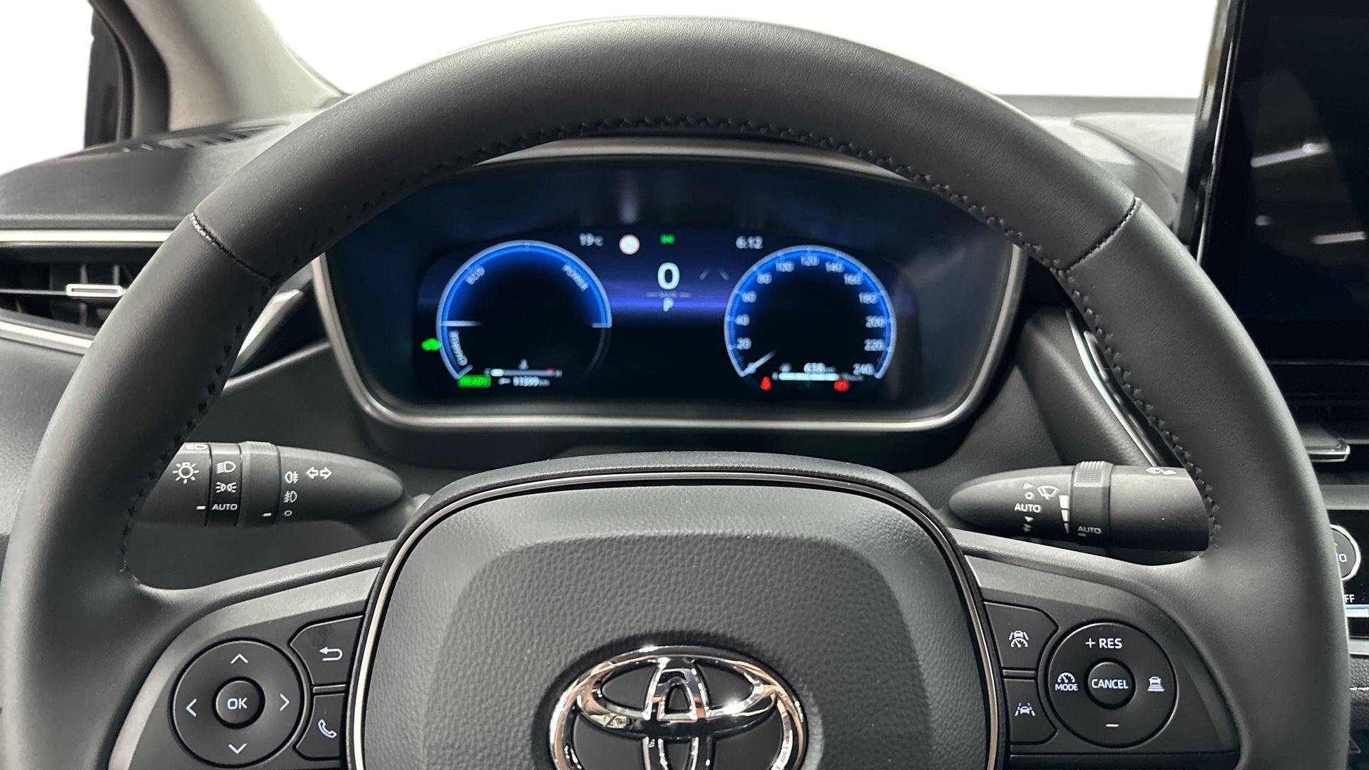 Toyota Corolla 12