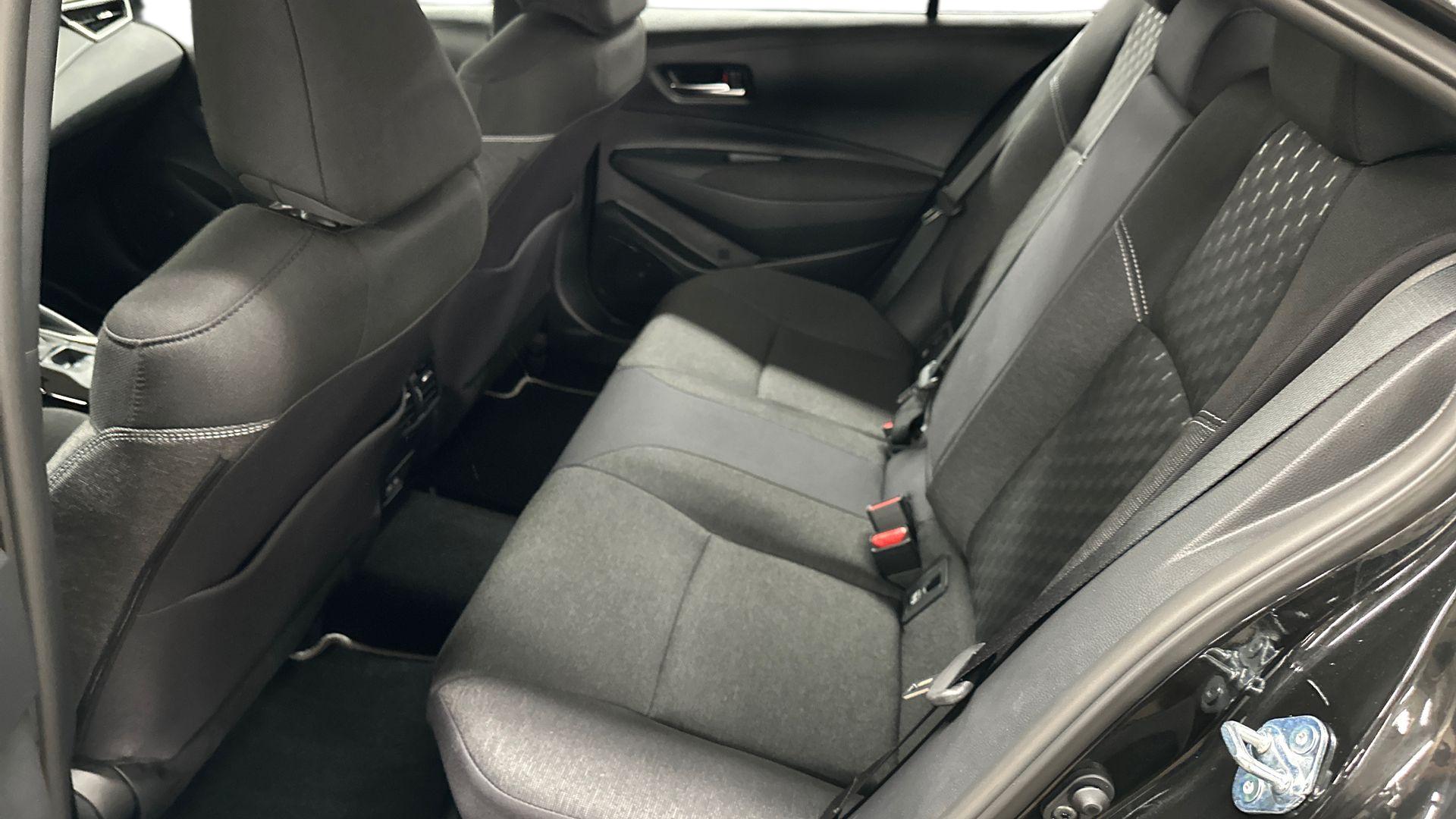 Toyota Corolla 9