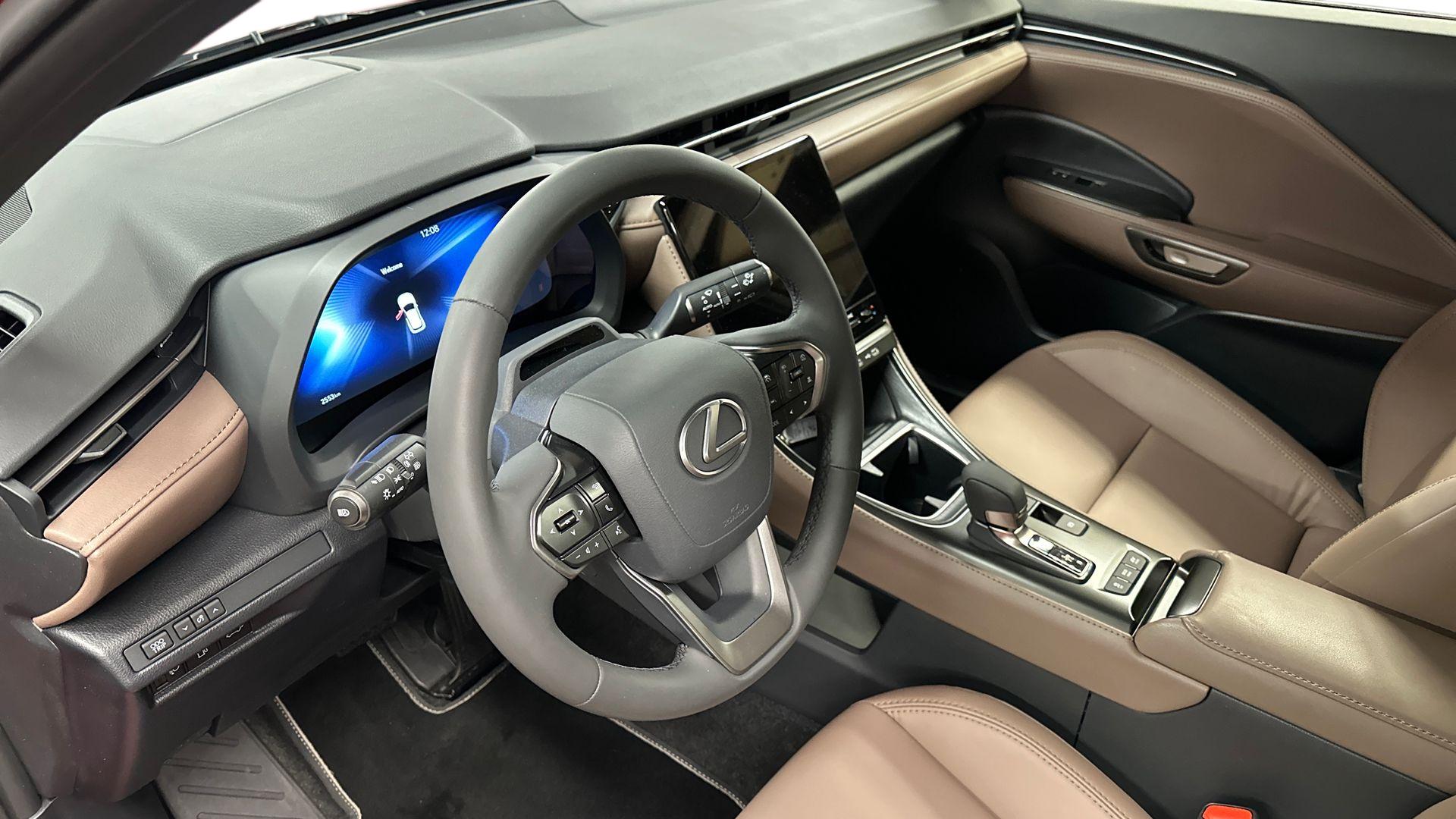 Lexus LBX 2026