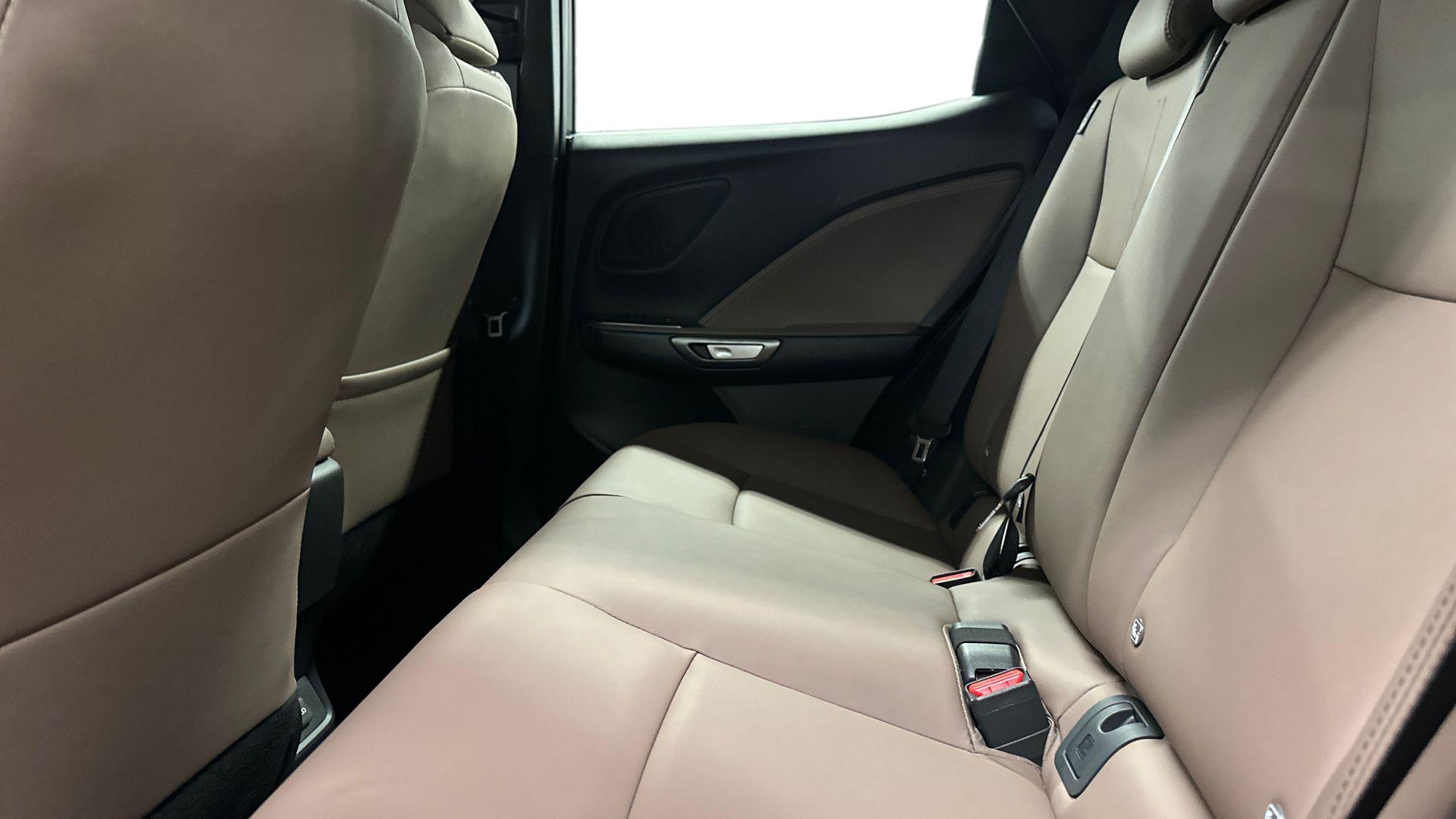 Lexus LBX 2026