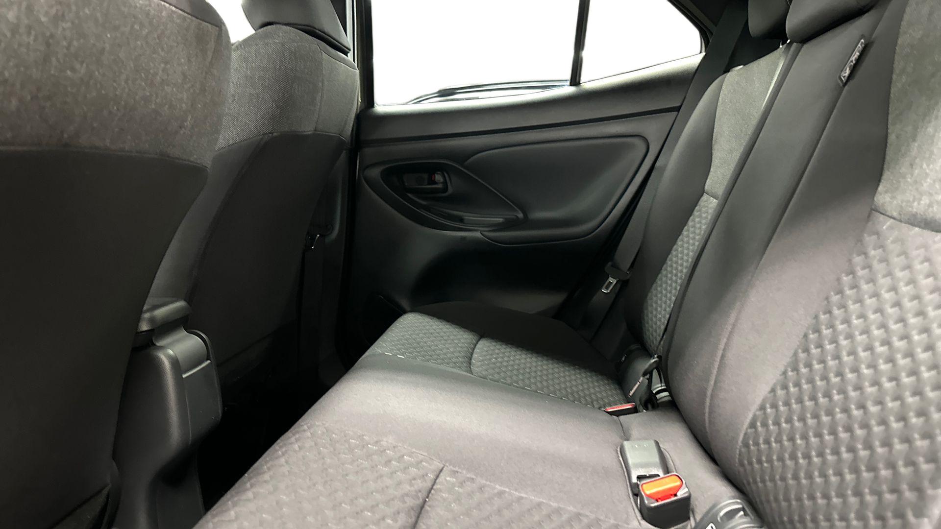 Toyota Yaris Cross 11