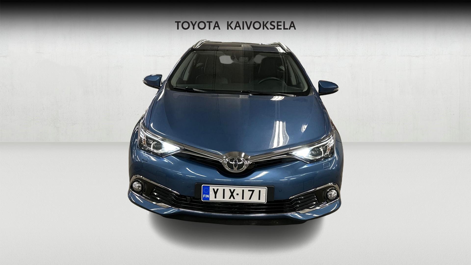 Toyota Auris 2015