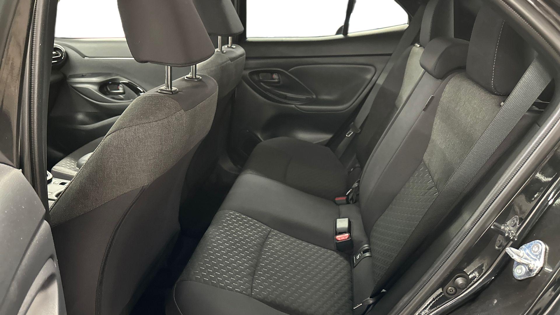 Toyota Yaris Cross 9