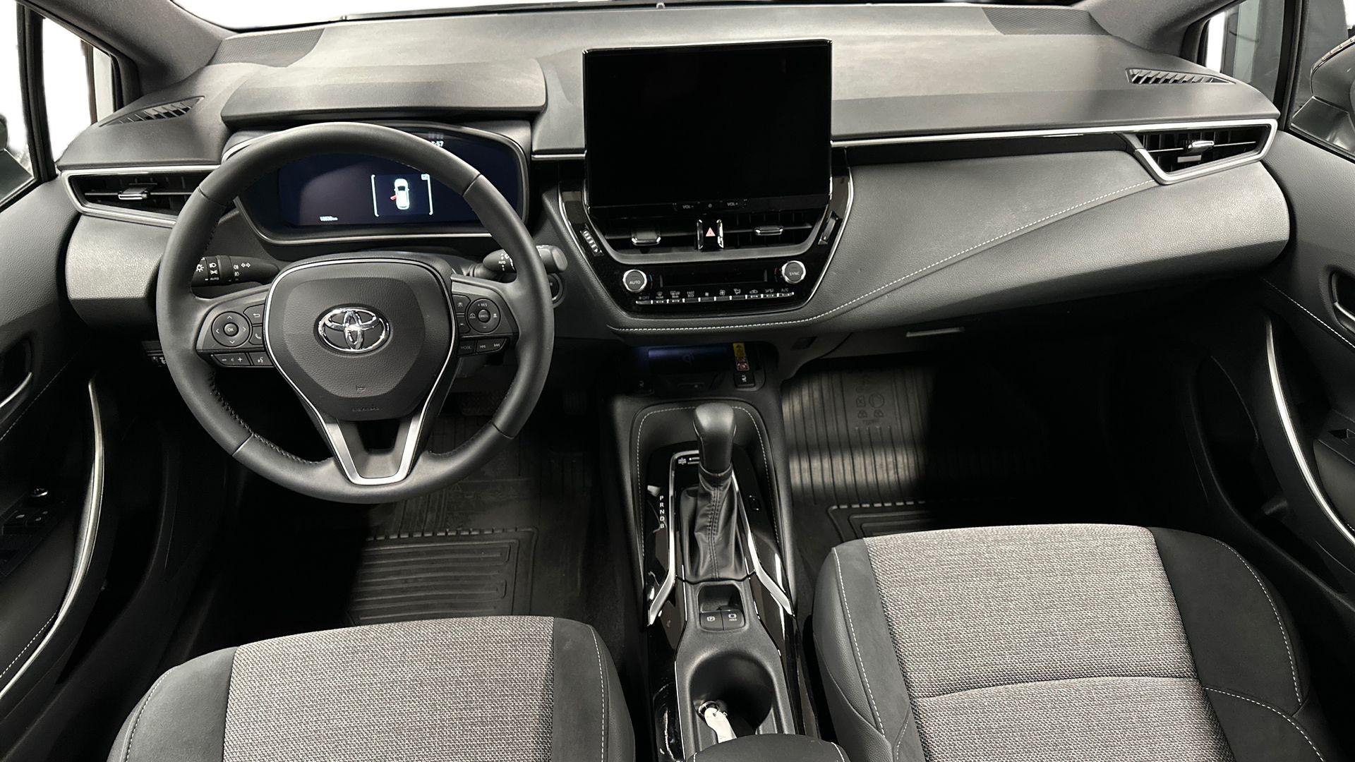 TOYOTA COROLLA 12