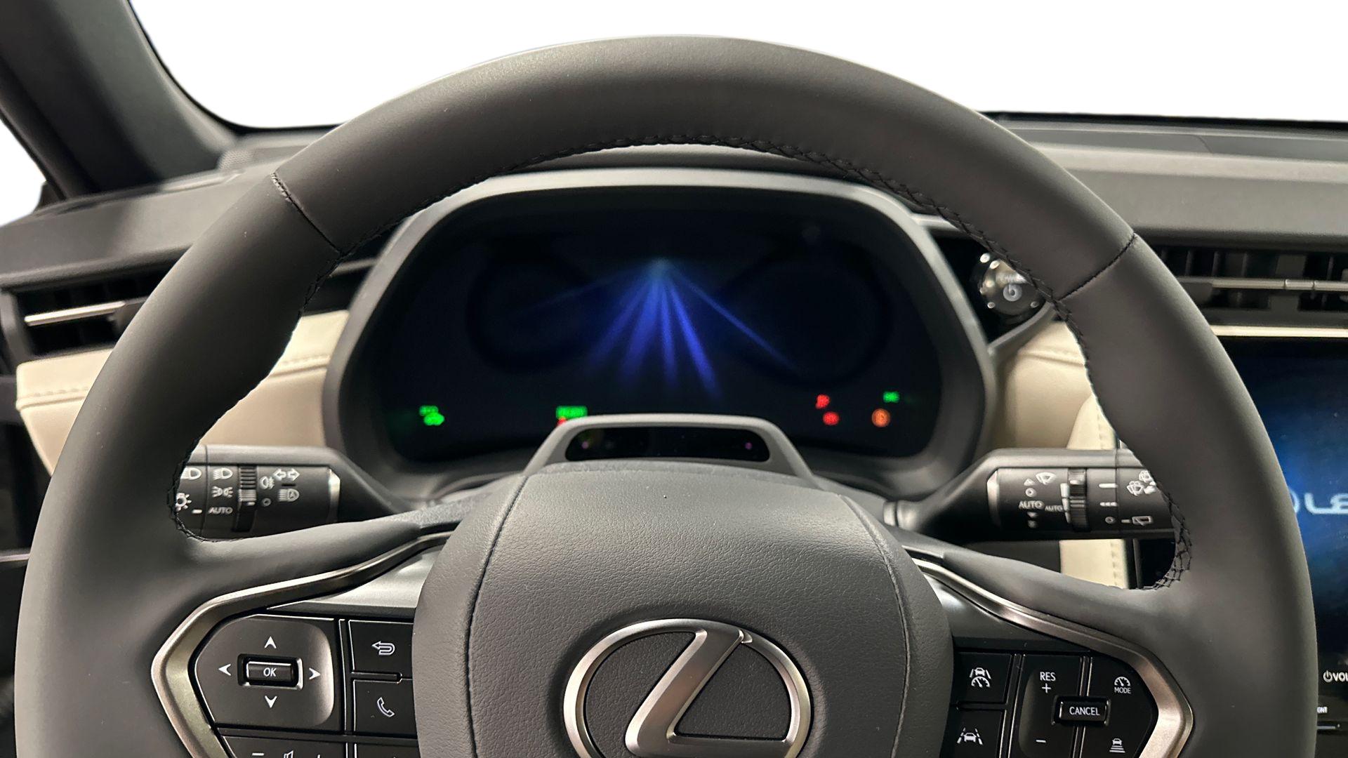 Lexus LBX 2026