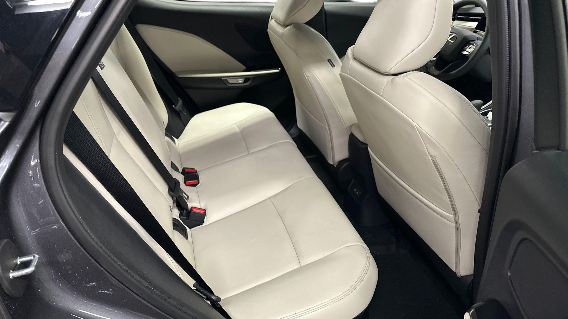 Lexus LBX 2026