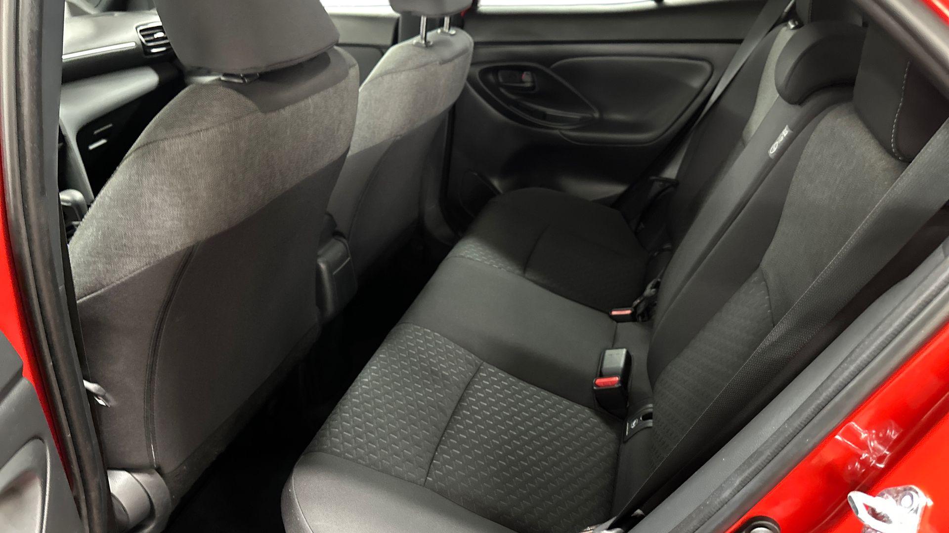 Toyota Yaris Cross 11
