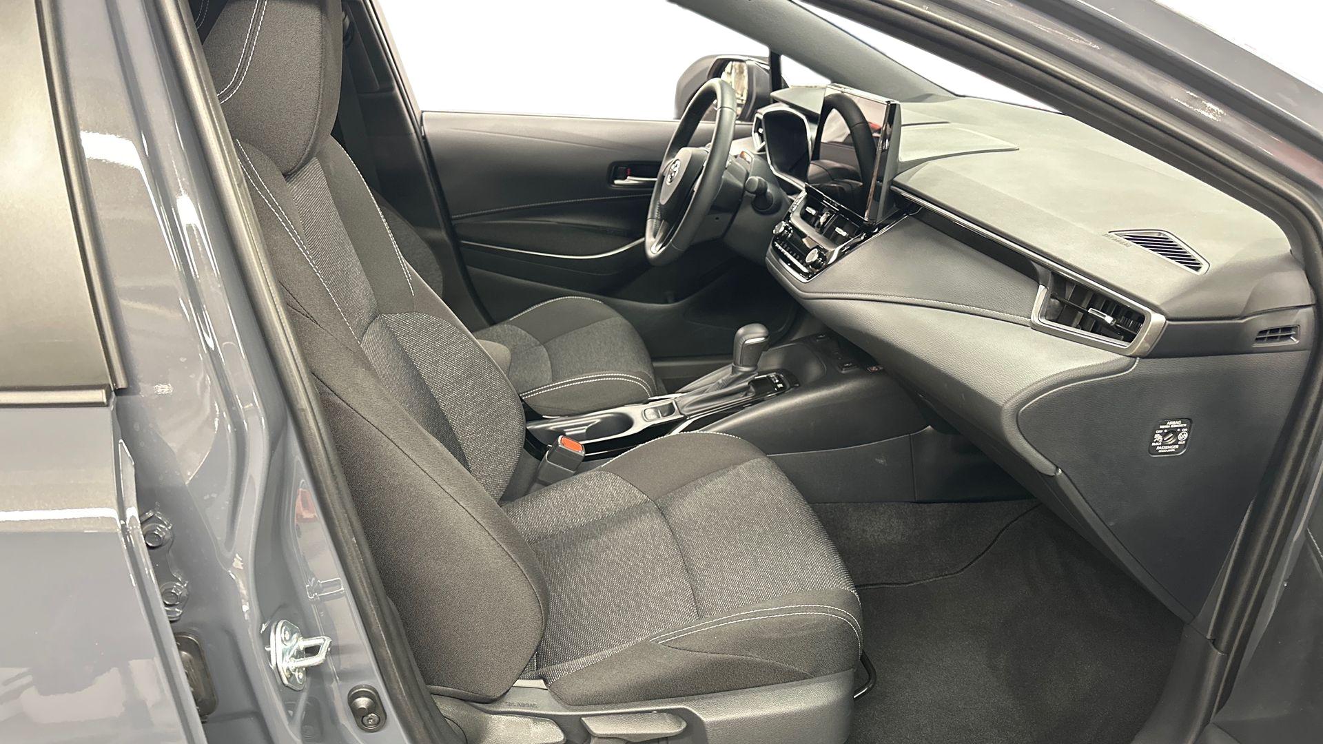 Toyota Corolla 19