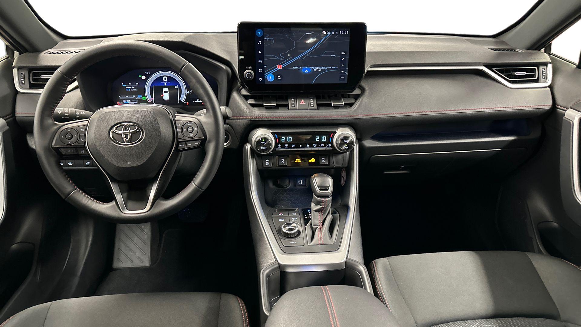 Toyota RAV4 Plug-in 2025