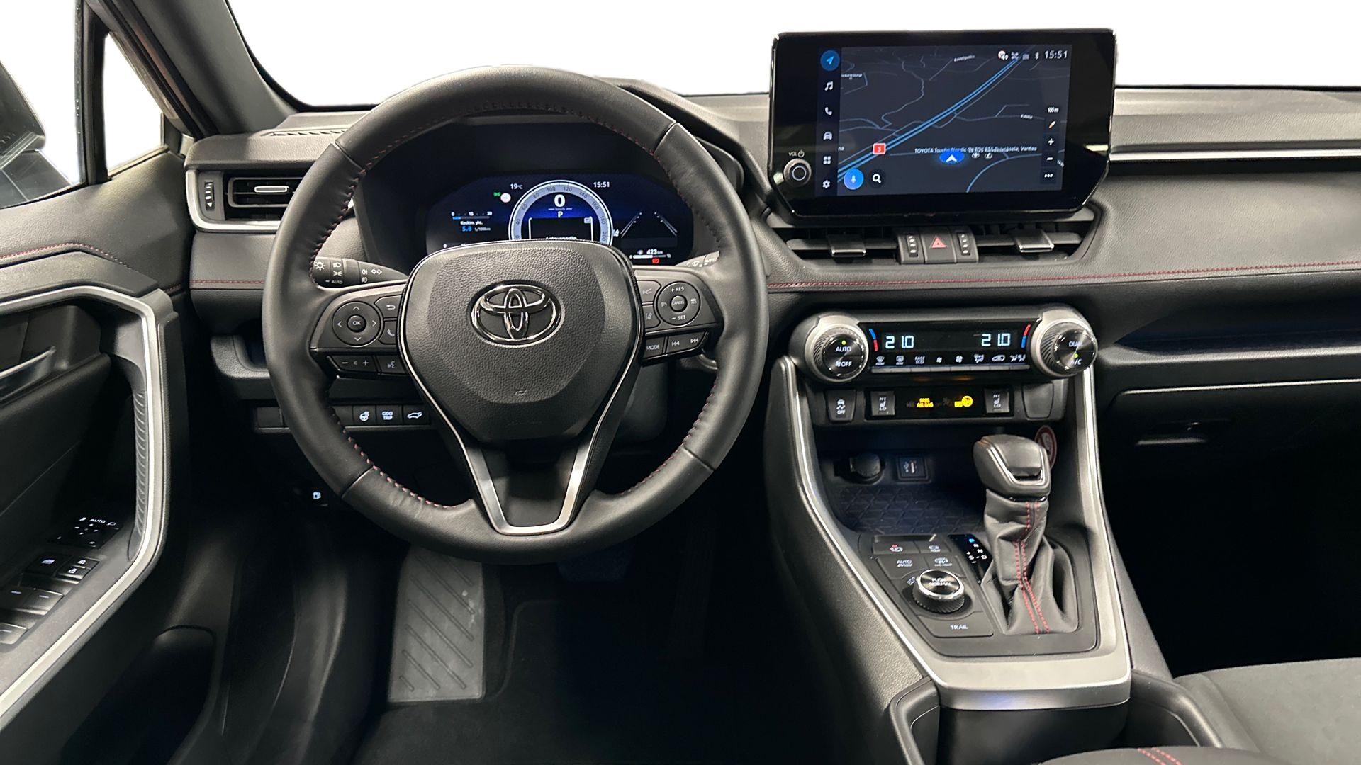 Toyota RAV4 Plug-in 2025