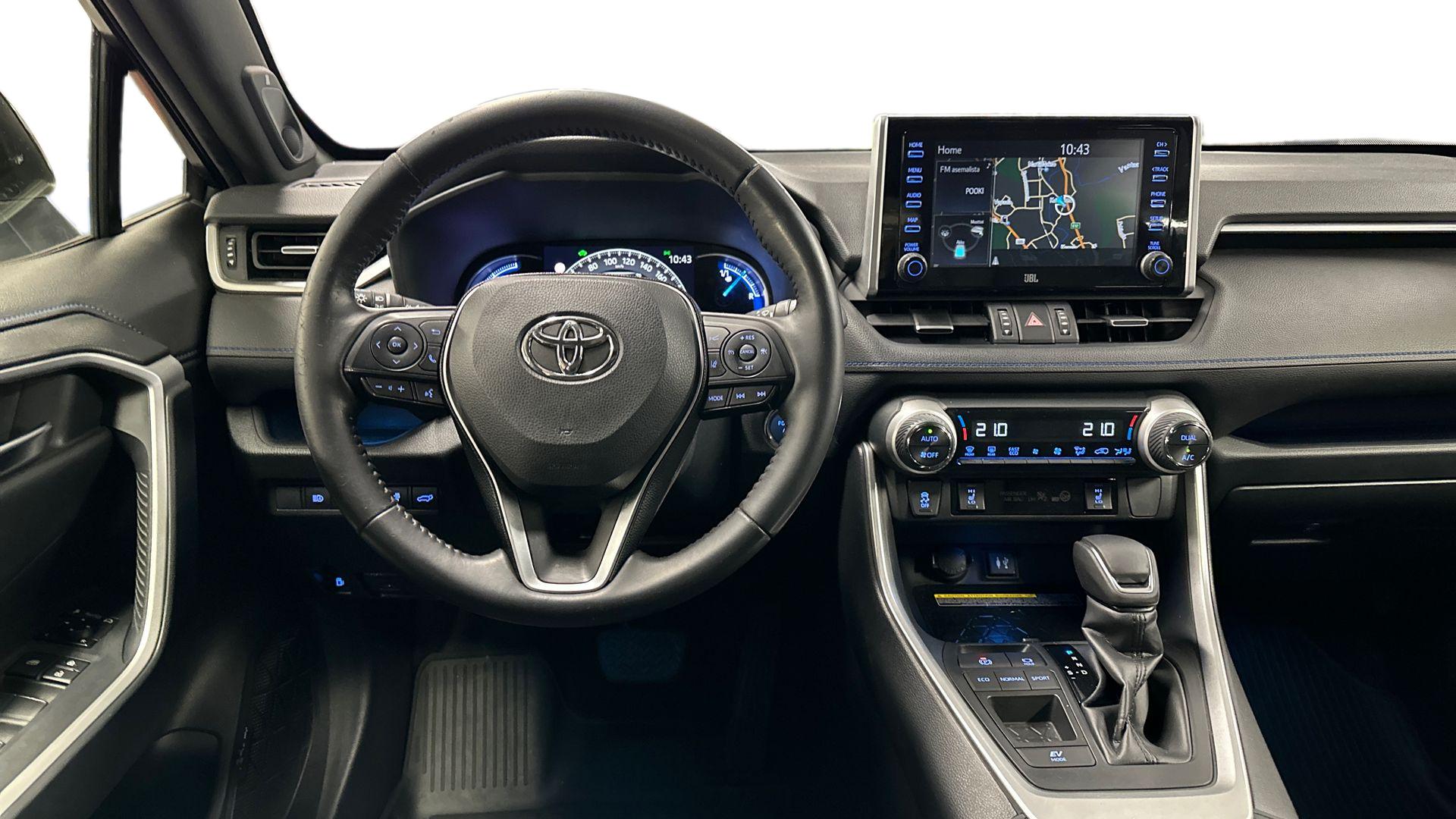 Toyota RAV4 13