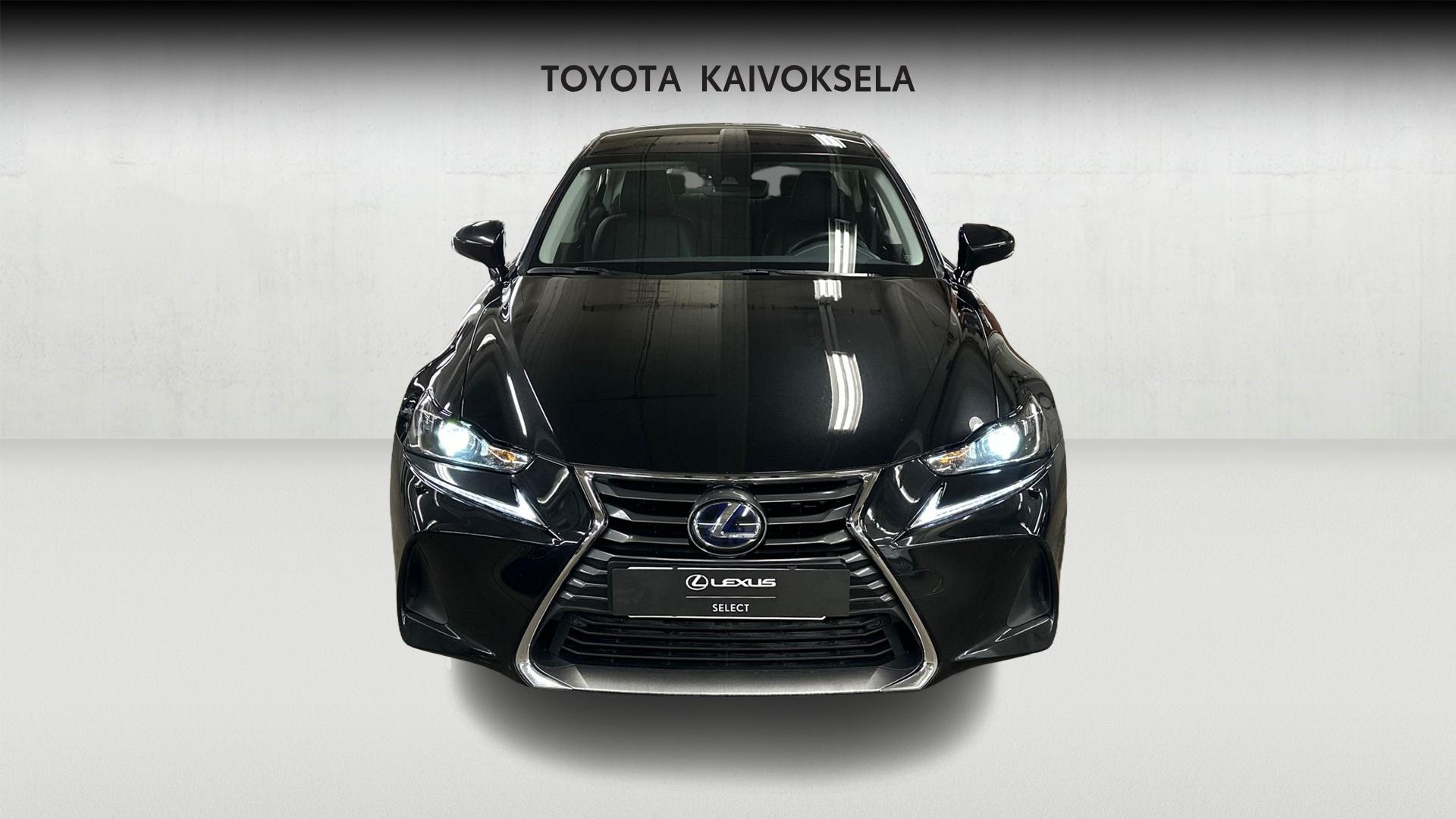 Lexus IS 2020