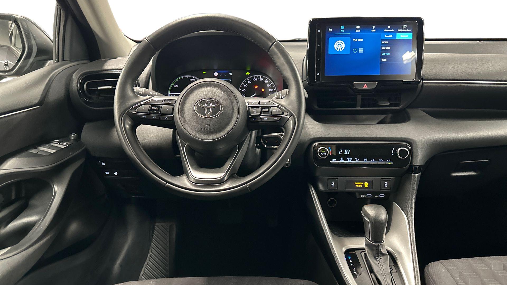 Toyota Yaris 15