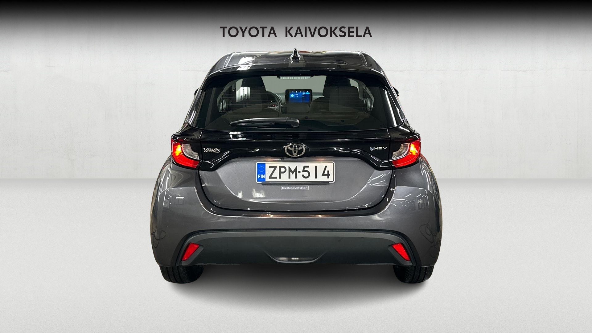 Toyota Yaris 8