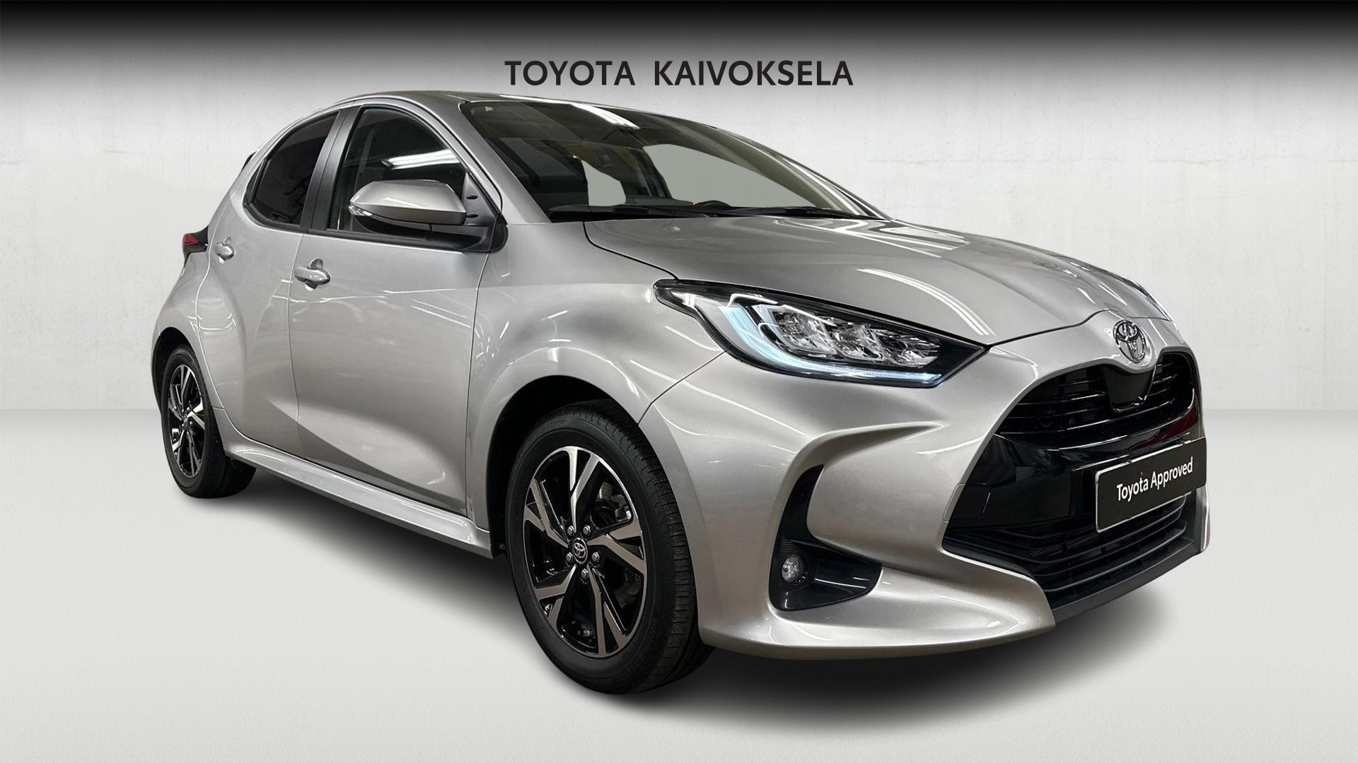 Toyota Yaris 8