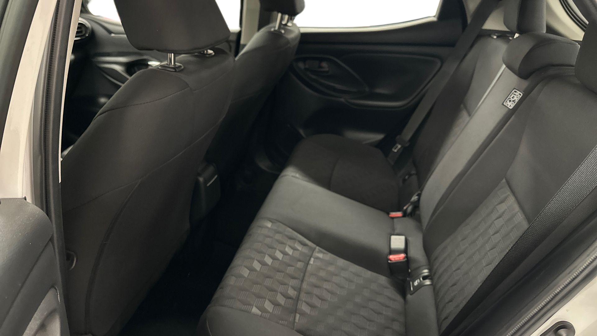 Toyota Yaris 11