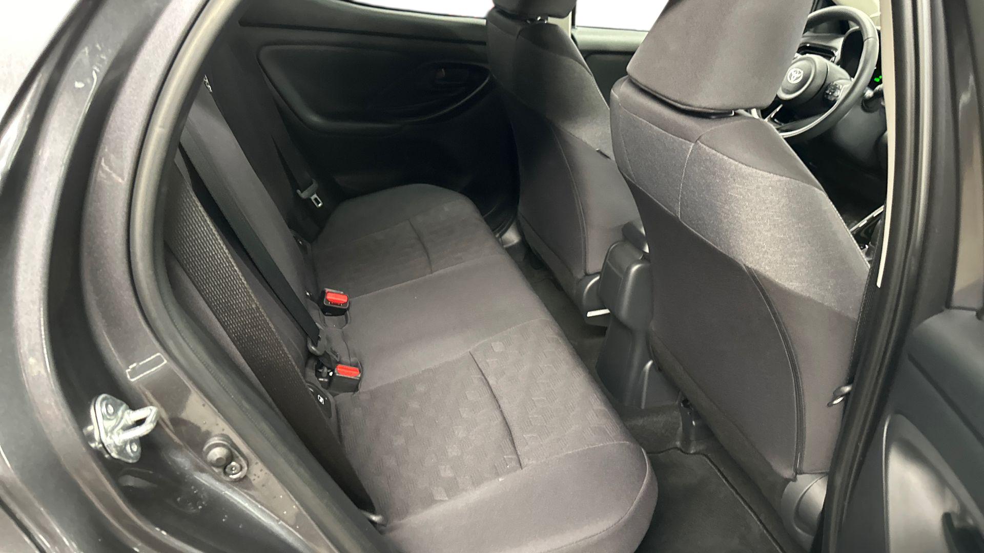 Toyota Yaris 18