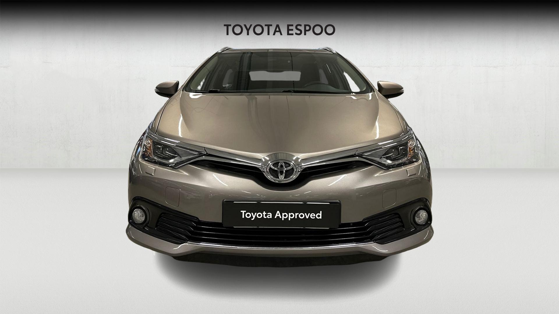 Toyota Auris 2015