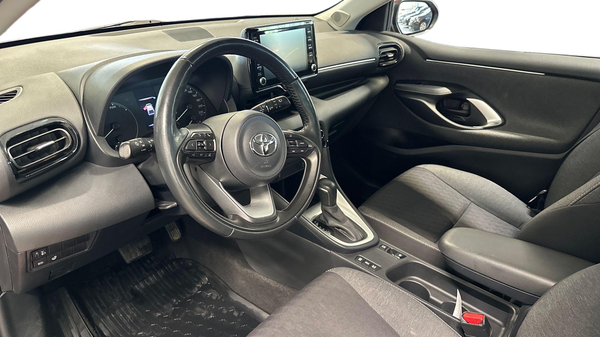 Toyota Yaris 2021