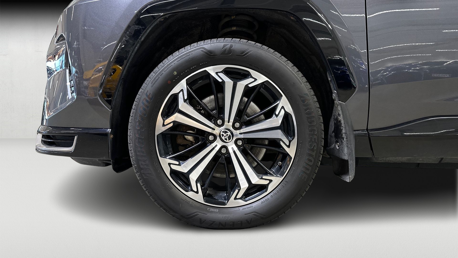 Toyota RAV4 Plug-in 2021