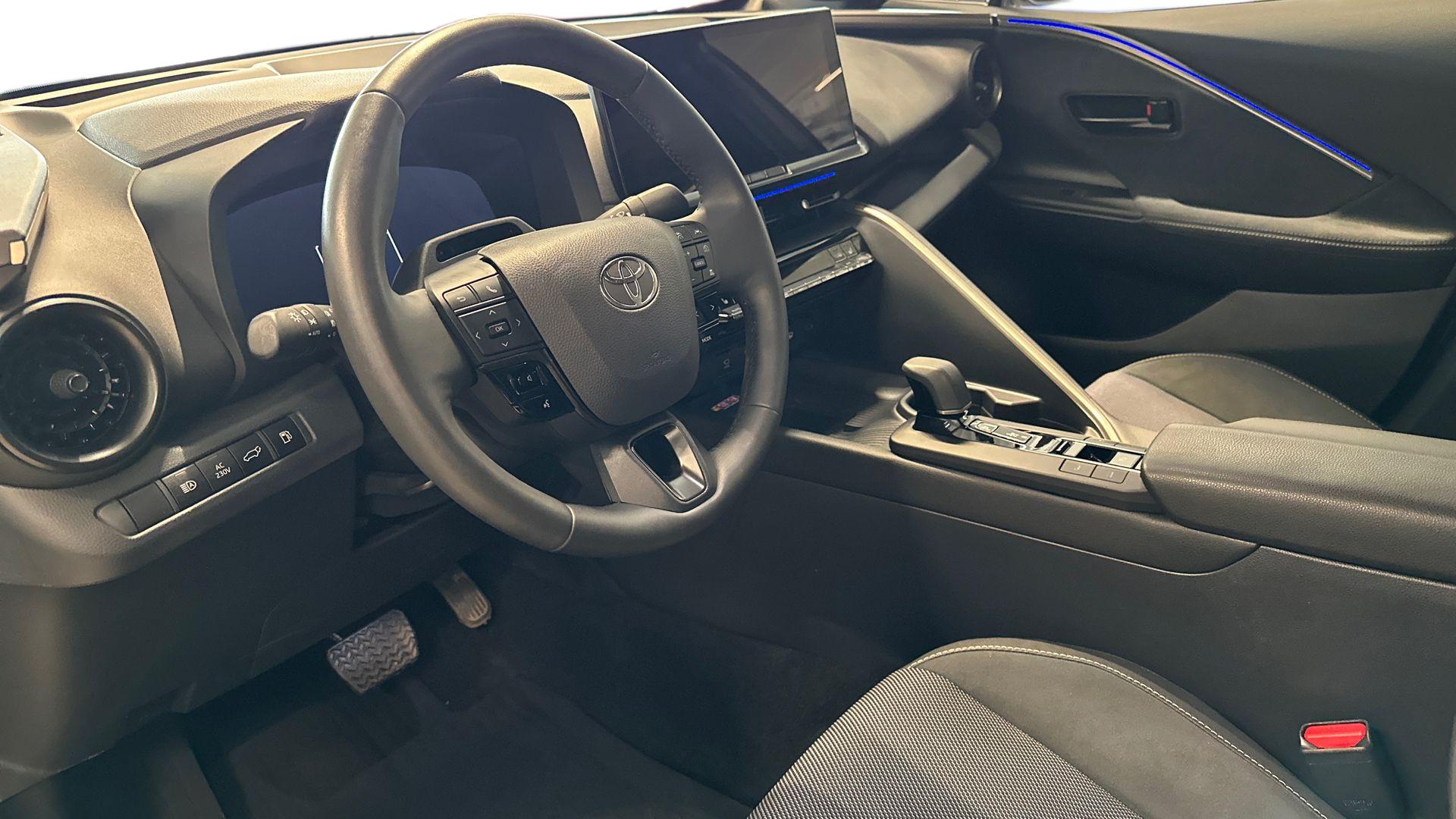 Toyota C-HR 2024
