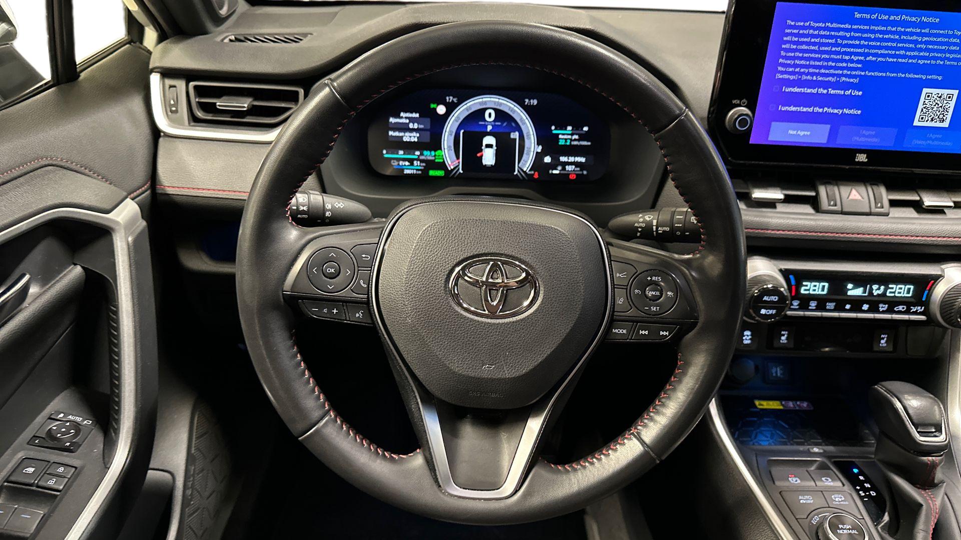 Toyota RAV4 Plug-in 2023