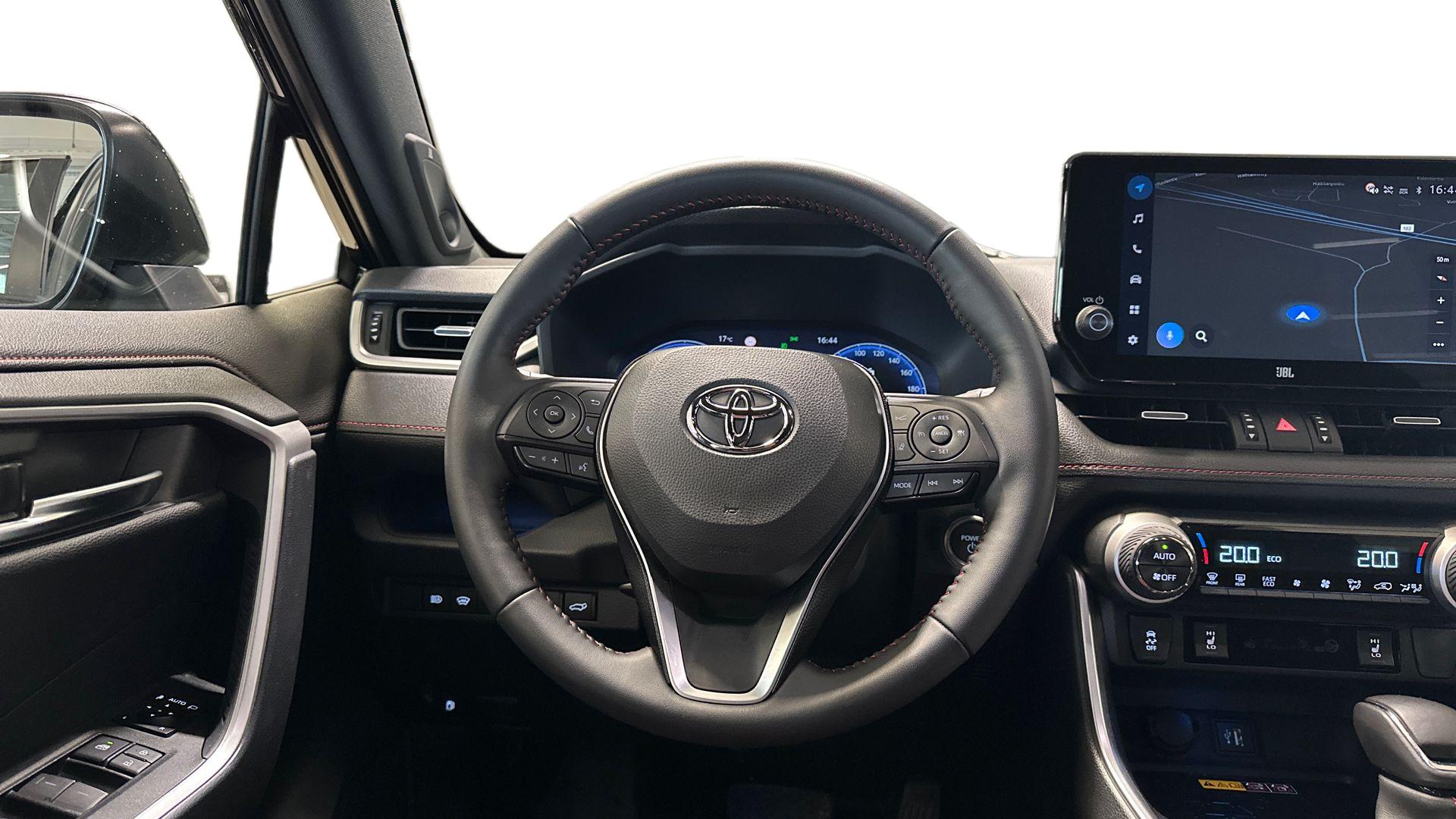 Toyota RAV4 Plug-in 2025