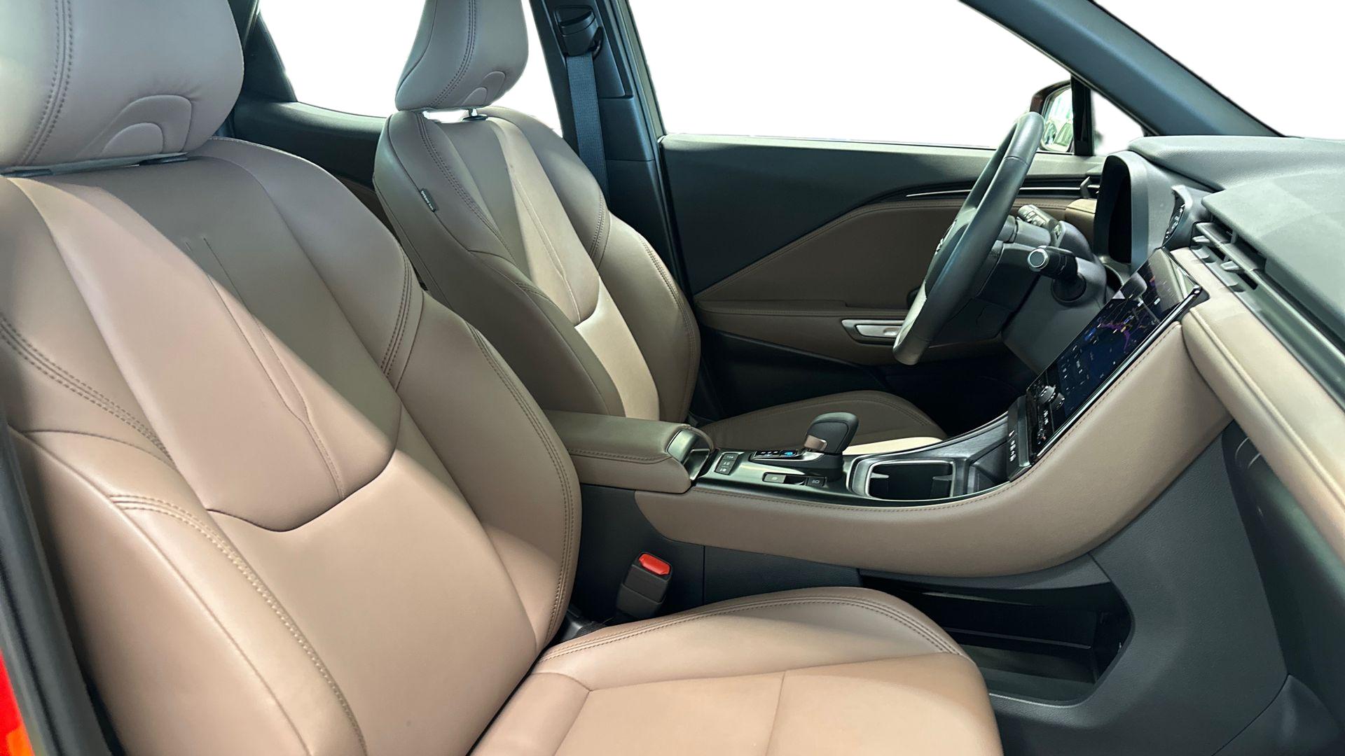 Lexus LBX 2025