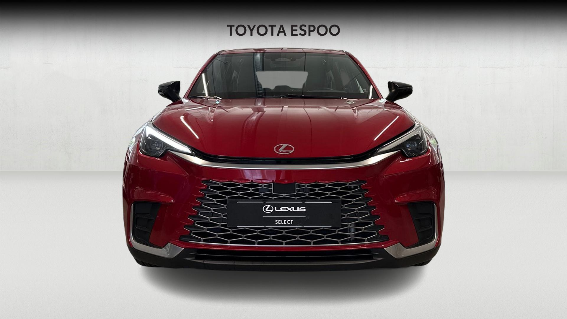 Lexus LBX 2025