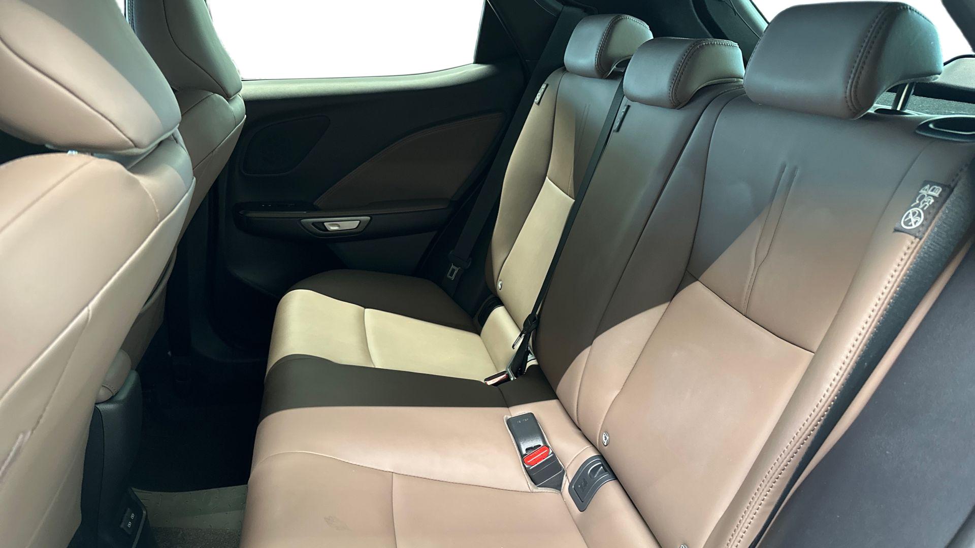Lexus LBX 2025