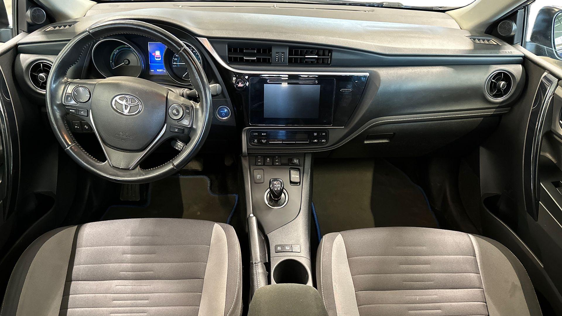 Toyota Auris 2017
