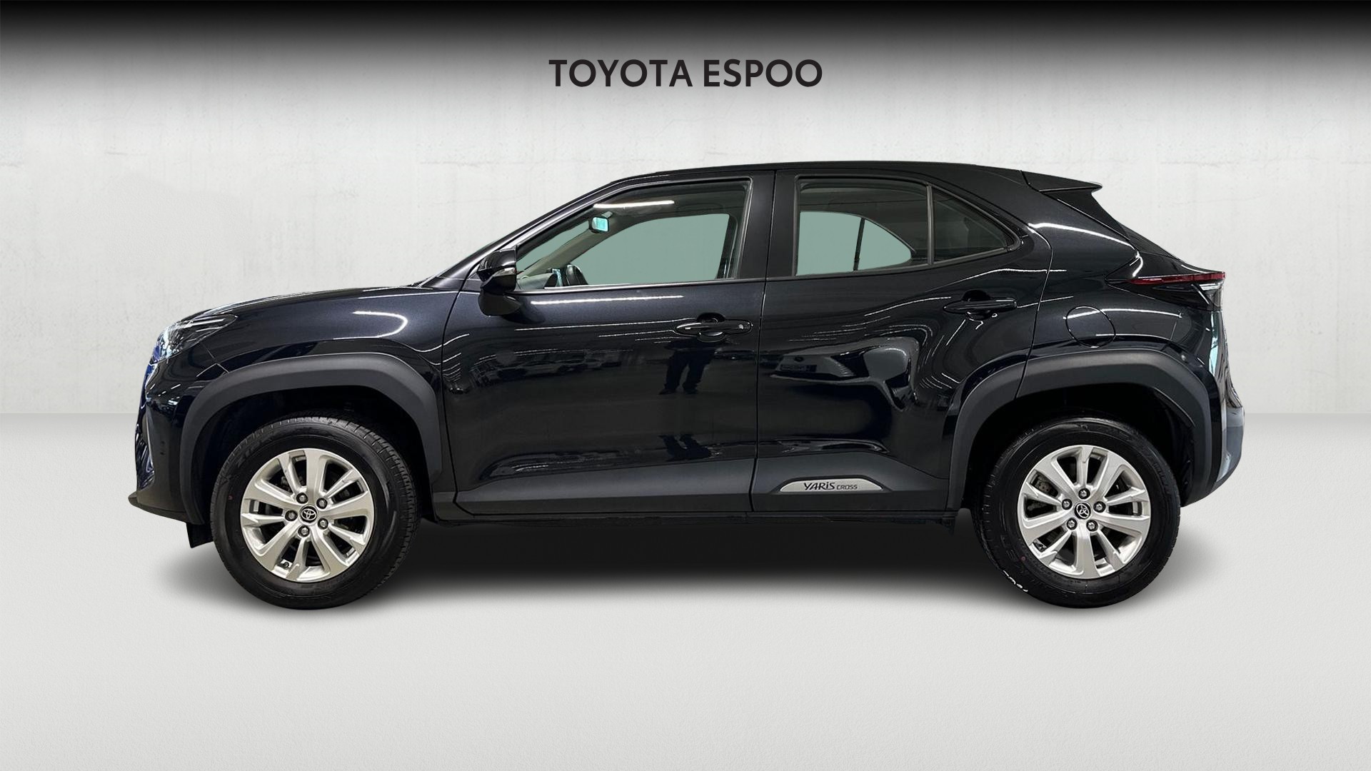 TOYOTA Yaris Cross 2024