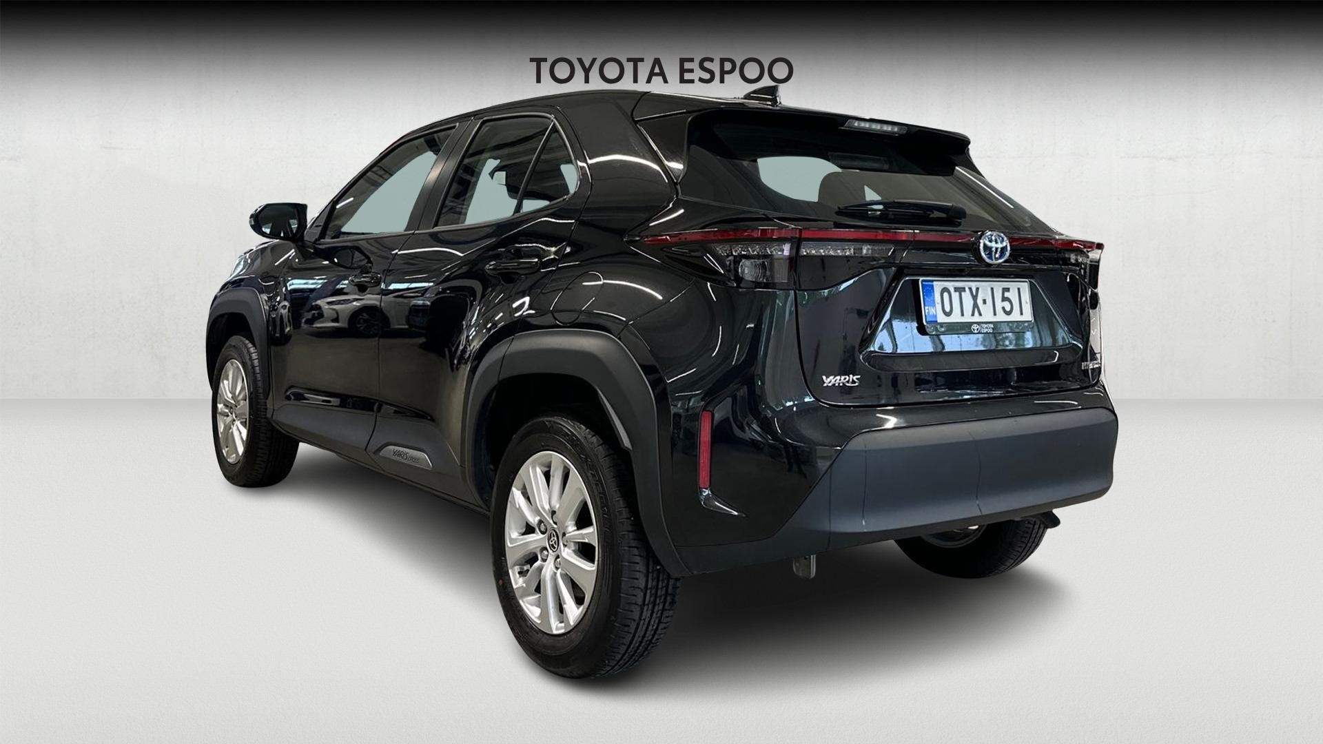 TOYOTA Yaris Cross 2024