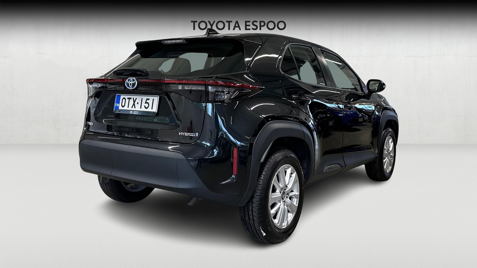 TOYOTA Yaris Cross 2024