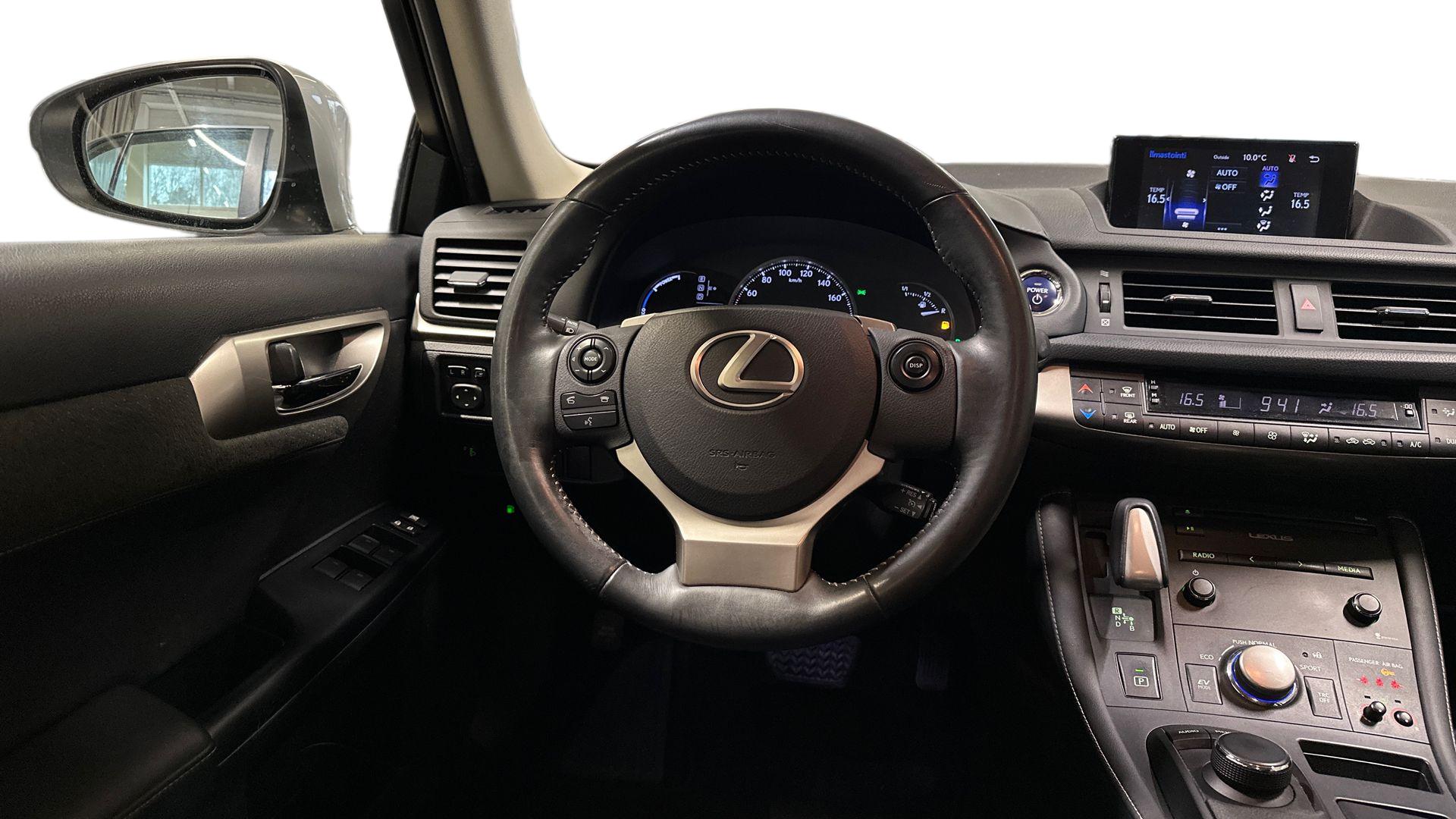 Lexus CT 2015