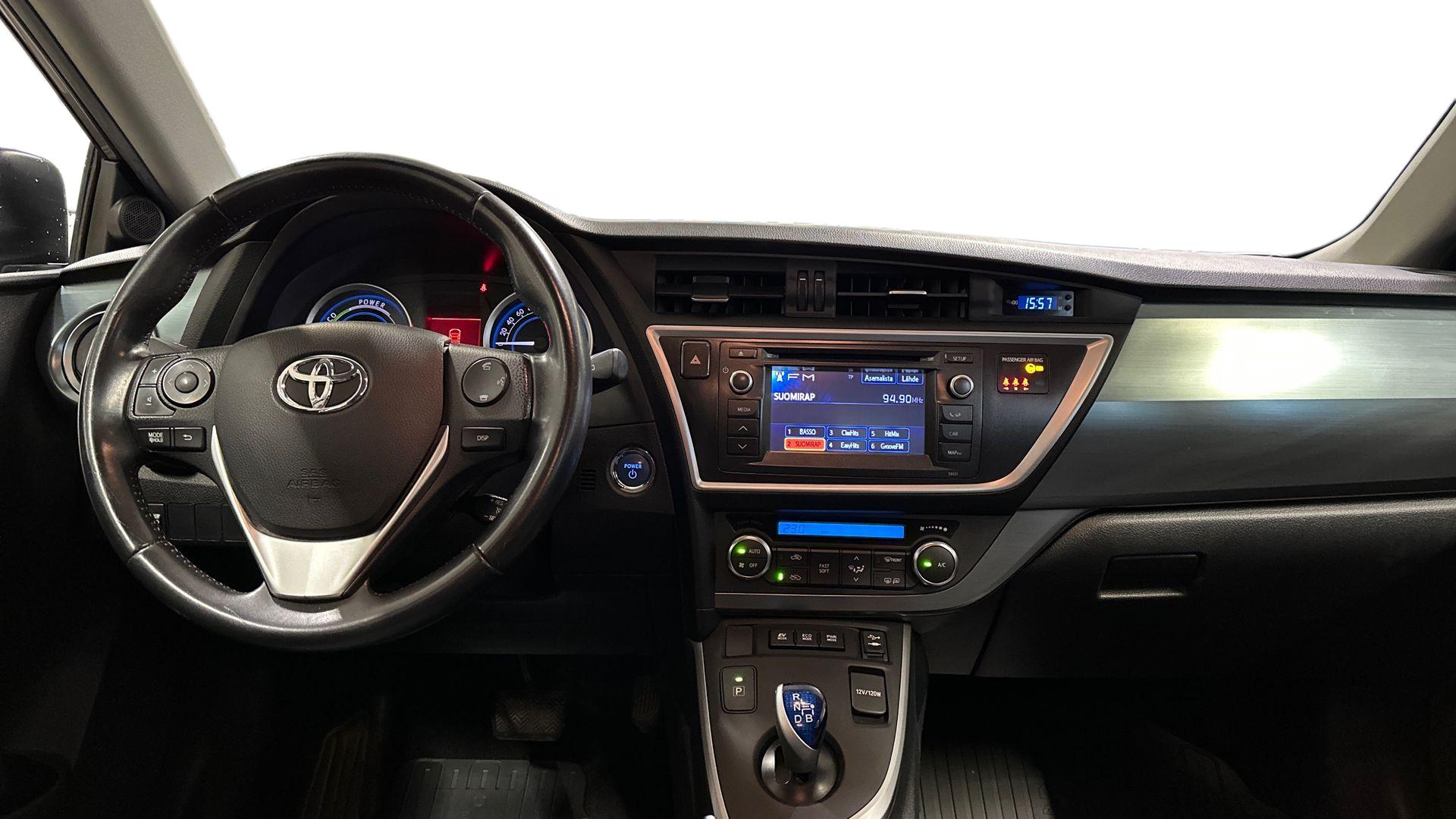 Toyota Auris 2013