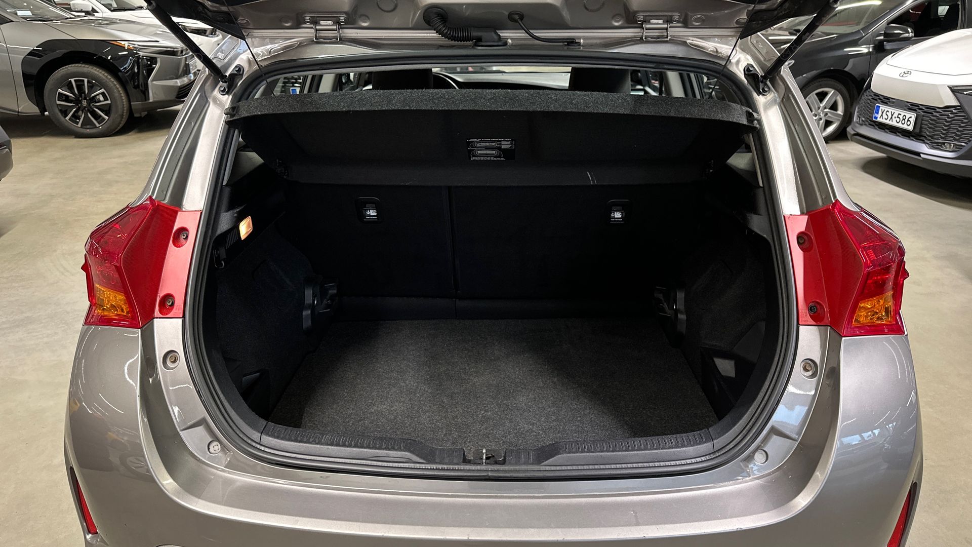 Toyota Auris 2013