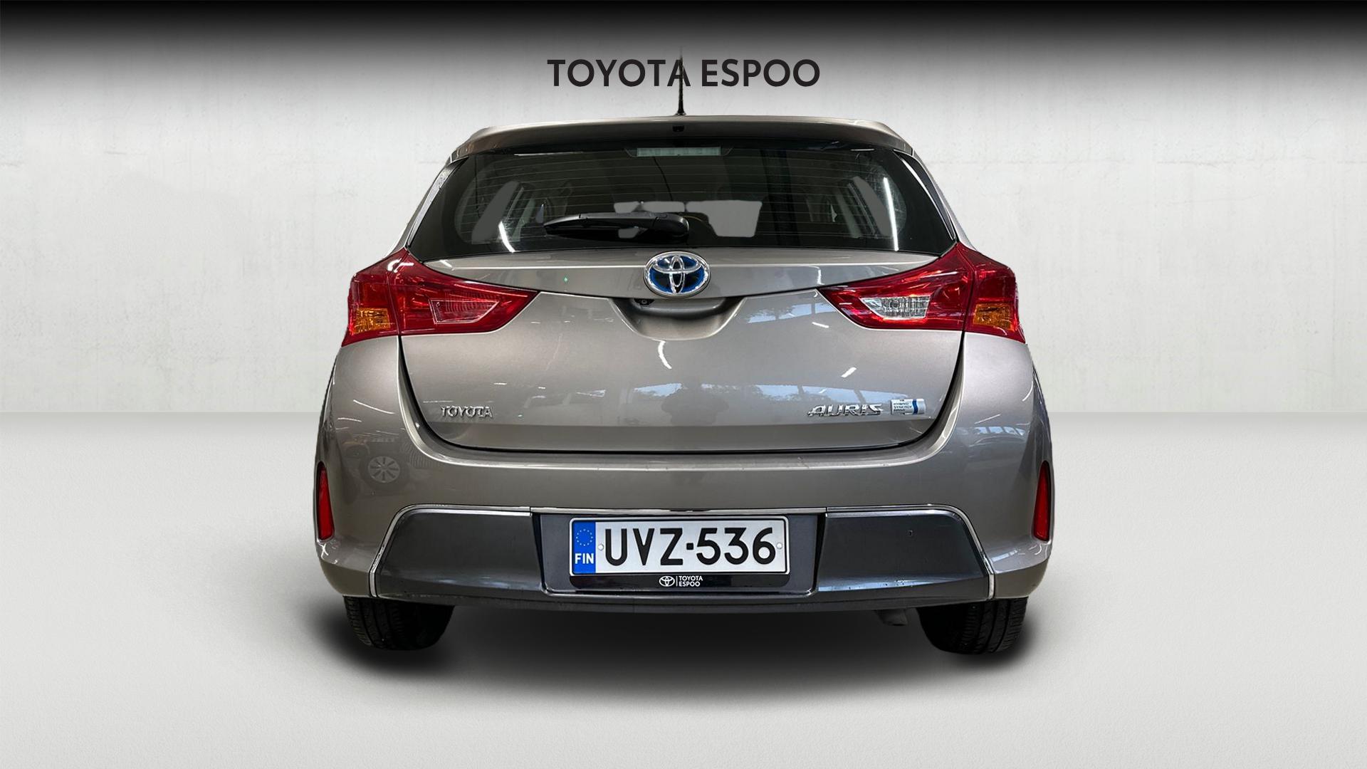 Toyota Auris 2013