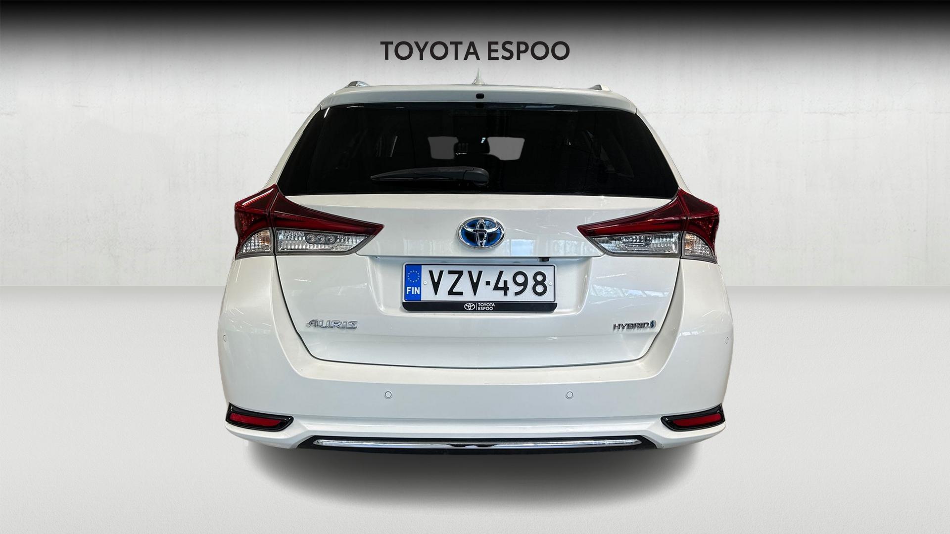TOYOTA AURIS 2018