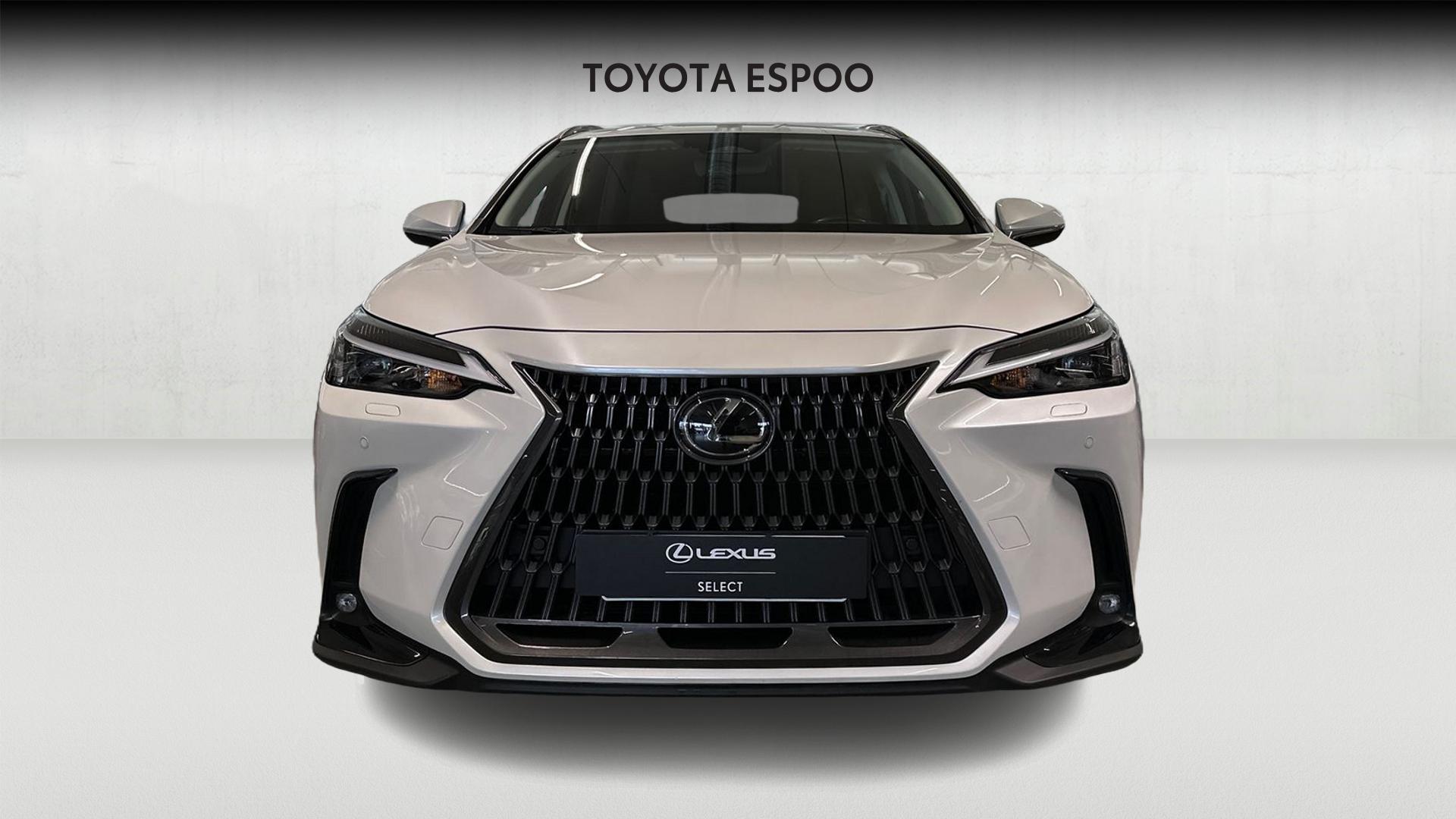 Lexus NX 2023