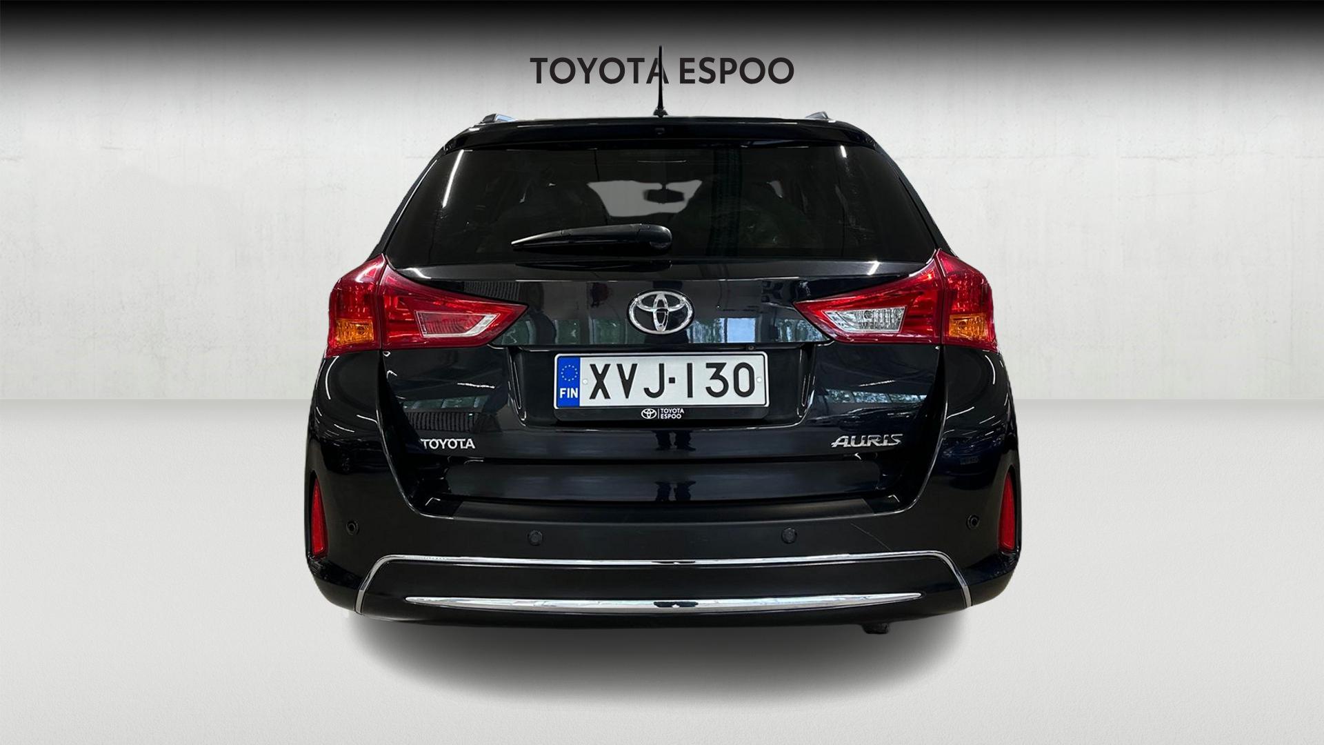 Toyota Auris 2013