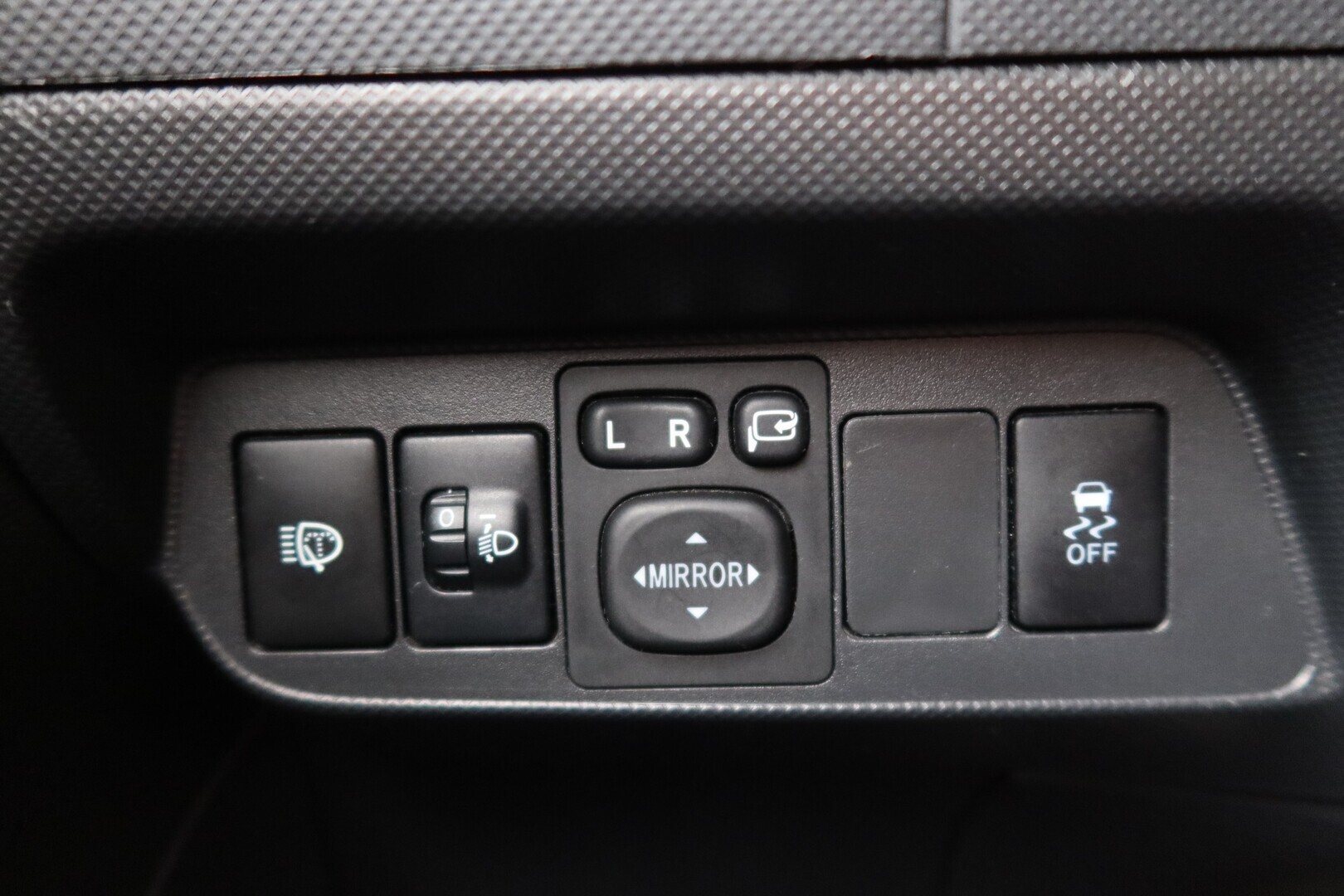 TOYOTA Auris 2010