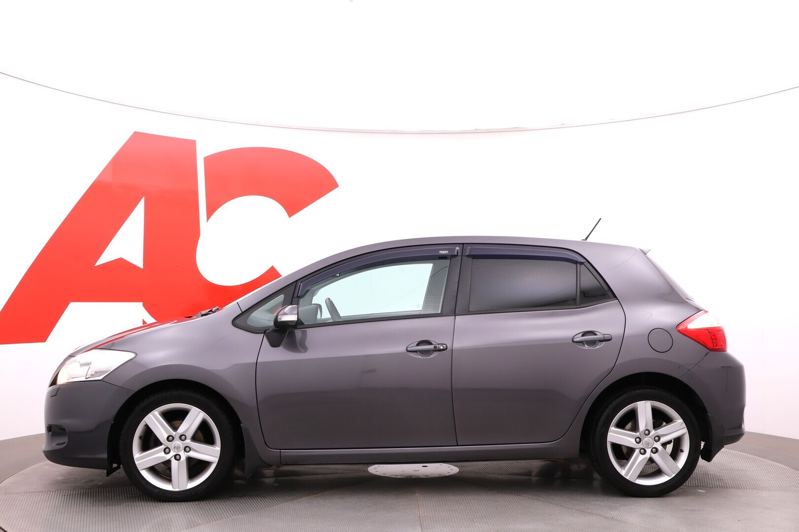 TOYOTA Auris 2010