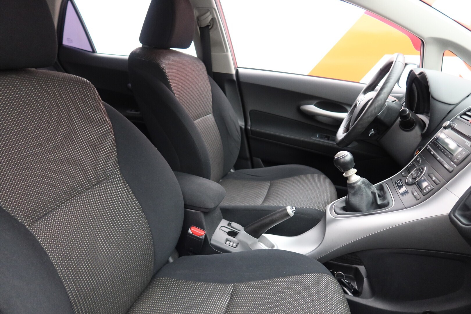 TOYOTA Auris 2010