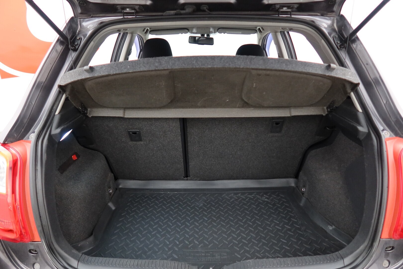TOYOTA Auris 2010