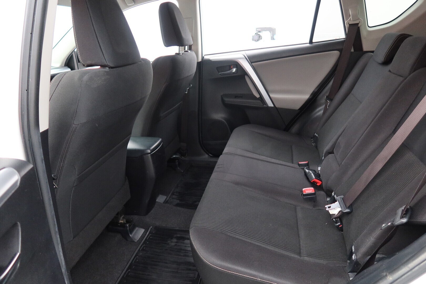 TOYOTA RAV4 2015