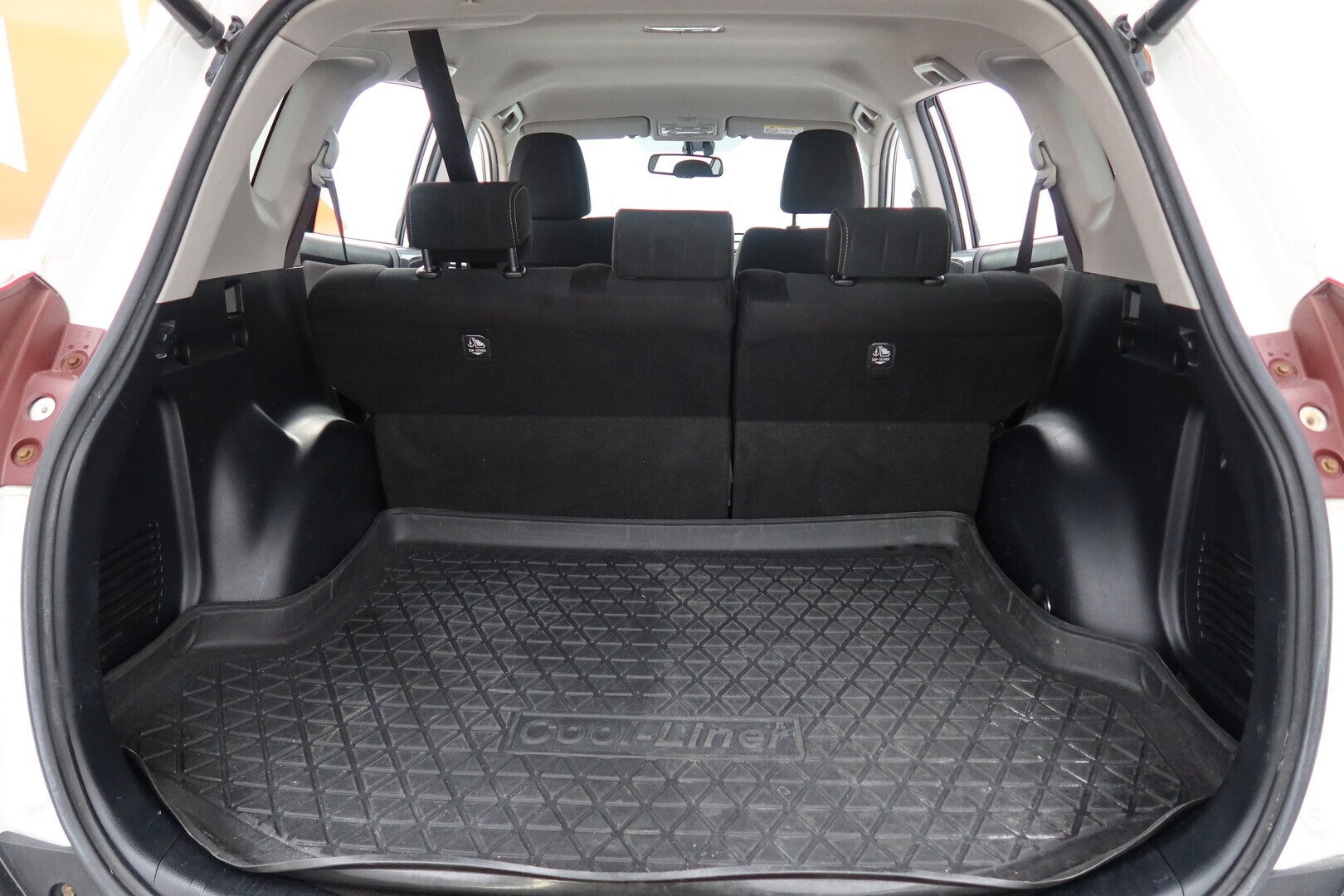 TOYOTA RAV4 2015