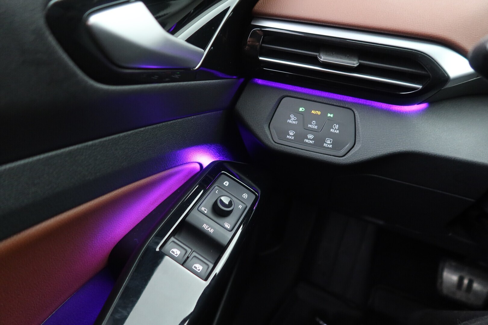 VOLKSWAGEN ID.4 2021