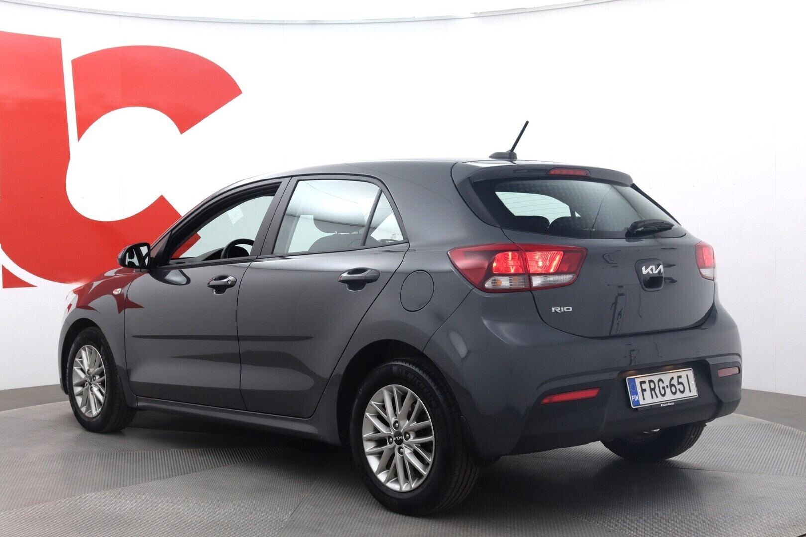 KIA Rio 2023