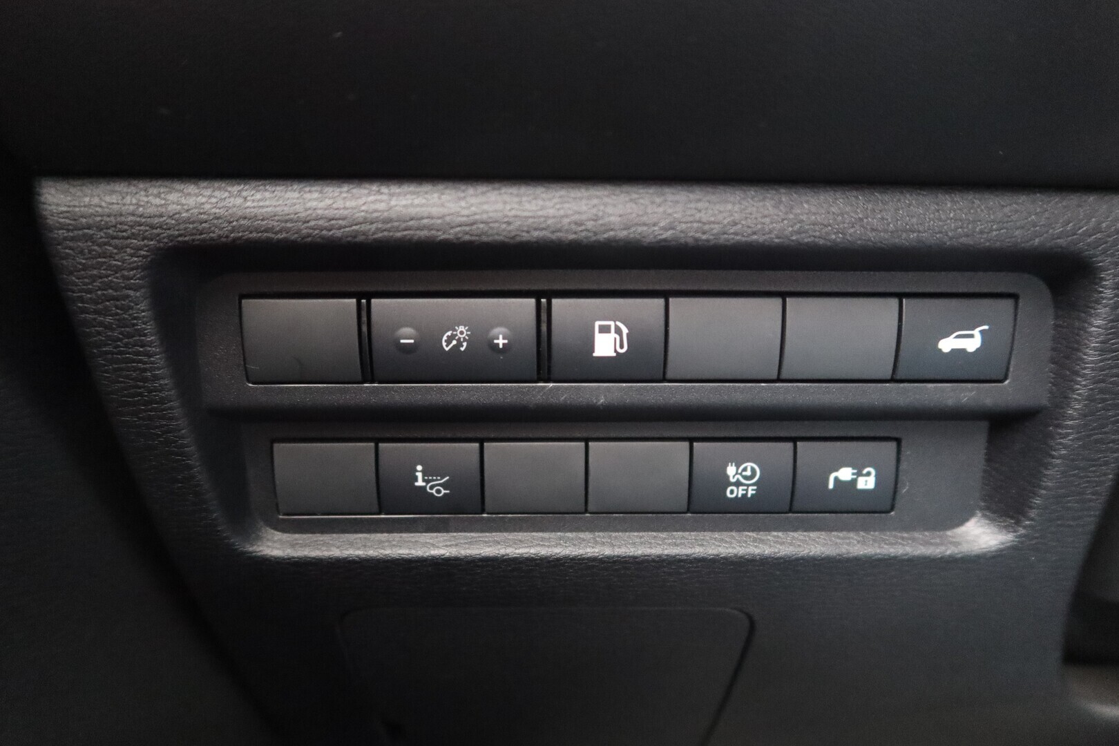 MITSUBISHI Outlander 2025